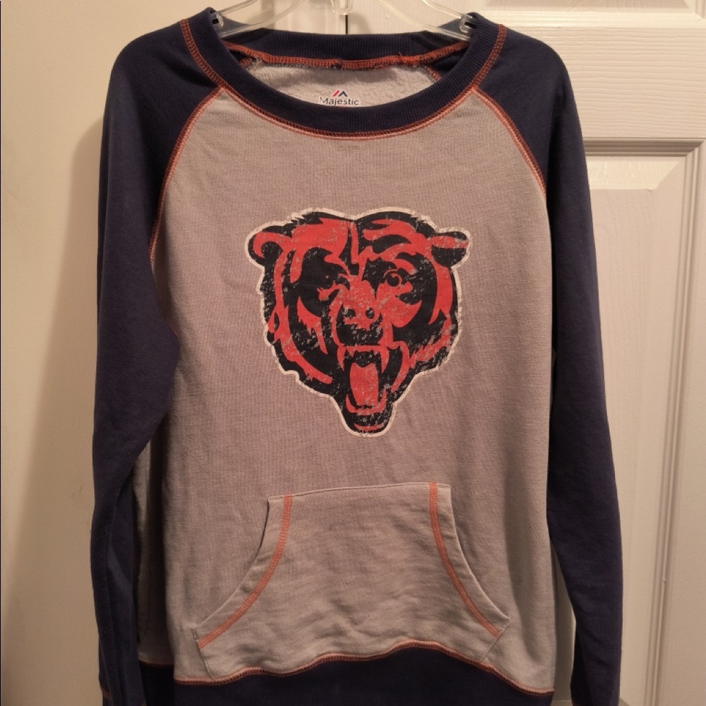Chicago Bears Women's Crewneck Big Graphics Majestic Sweater